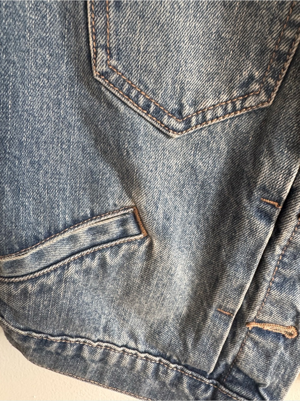 Old Navy Cropped Denim Jacket Medium Wash Button Front Small NWT - Picture 3 of 8